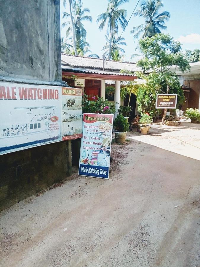 Margosa Guesthouse Mirissa Exterior photo